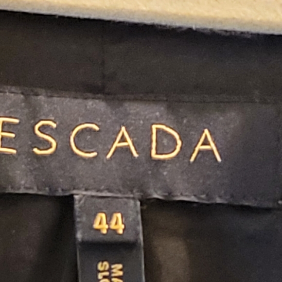 Escada Women's Multicolor Floral Blazer, size 44=XL OR 16 USA. - Picture 6 of 9